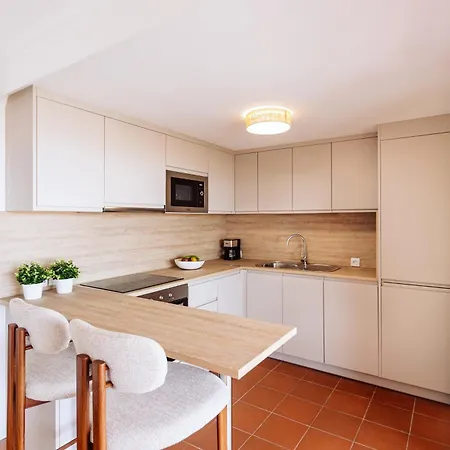 Apartman En Ptom11 Pasito Blanco